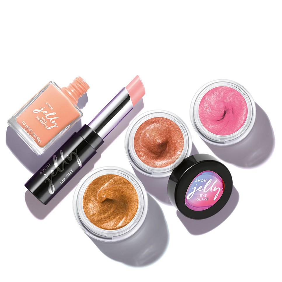 Highlighter arcra és testre 1999 Ft, pirosító- és ajakszínező 1499 Ft, ajakszínező 2299 Ft, szemfesték 1499 Ft, körömlakk 1400 Ft