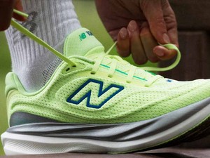 Indulhat a futás a New Balance 1080v15 futócipővel