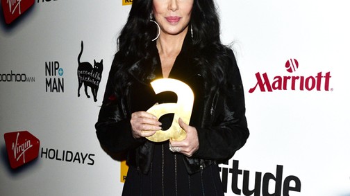 Cher 67 évesen is nagyon dögös!