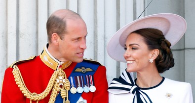 Ez volt az a pillanat, amikor Vilmos herceg megfeledkezett magáról: a kamerák előtt érintette meg Katalin hercegnét