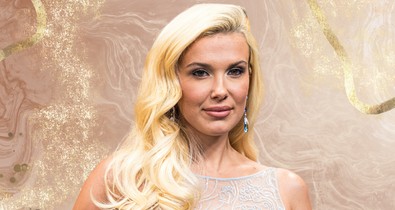 Millie Bobby Brown élete legmerészebb pucérruhájában tündökölt, nem lehetett nem rá figyelni