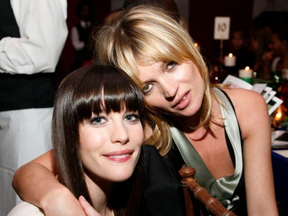 Liv Tyler és Kate Moss 26 éves barátsága képekben