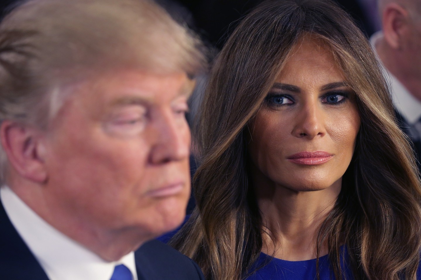 Donald Trump és felesége, Melania Trump, aki ismét az Amerikai Egyesült Államok first lady-je lesz. Az arcára van írva, mennyire bízik férje győzelmében. 
