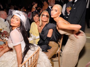 Így vált a Met-gála kifinomult vacsorából Anna Wintour fényűző partijává