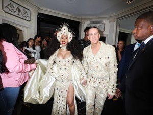 Tíz év után lemondott a Moschino kreatív igazgatója, Jeremy Scott