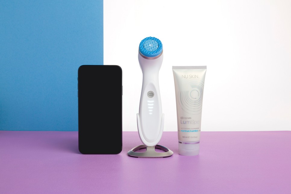 IMG211119 -EMEA-Lumispa-iO-app-norm 001