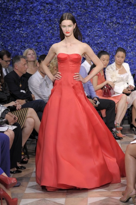 christian dior, dior, haute couture, divatbemutató, show, raf simons, kollekció, axente vanessa, rajzák kinga