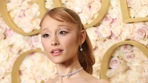 Ő Ariana Grande hasonmása: egyszerűen nem fogsz hinni a szemednek, ha meglátod, hogy néz ki