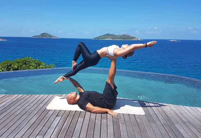 Exkluzív interjú a magyar jógaoktatóval, aki Justin Biebert bújtatta rajongói elől!