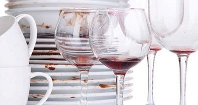 Romeltakarítás házibuli után