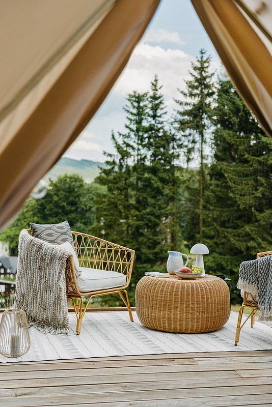 A glamping, azaz a luxuskemping egyik előnye hogy a természetben töltöd az időt, de kényelmes körülmények között