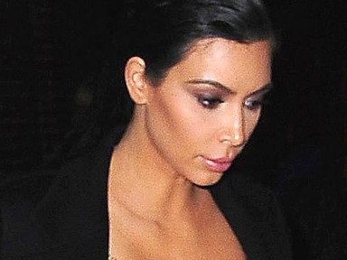 Kim Kardashian is bántalmazott fiatal volt