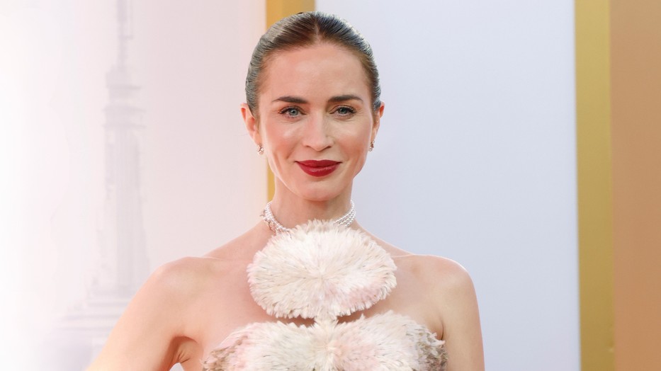 Emily Blunt csillagot kapott a hollywoodi hírességek sétányán