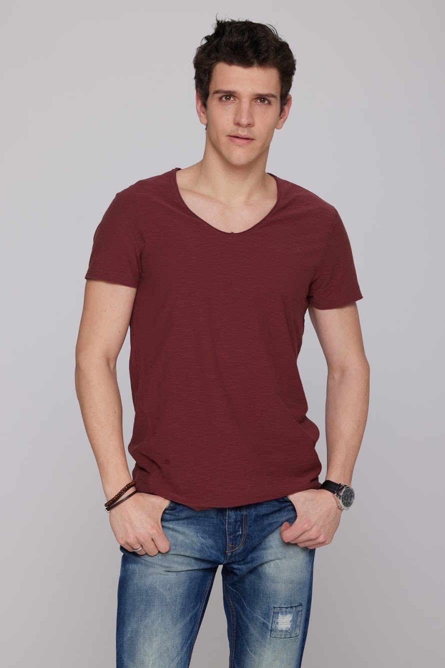 „Nem hajszolok semmit, megyek a megérzéseim után” - Beszélgetés Medveczky Balázs színművésszel