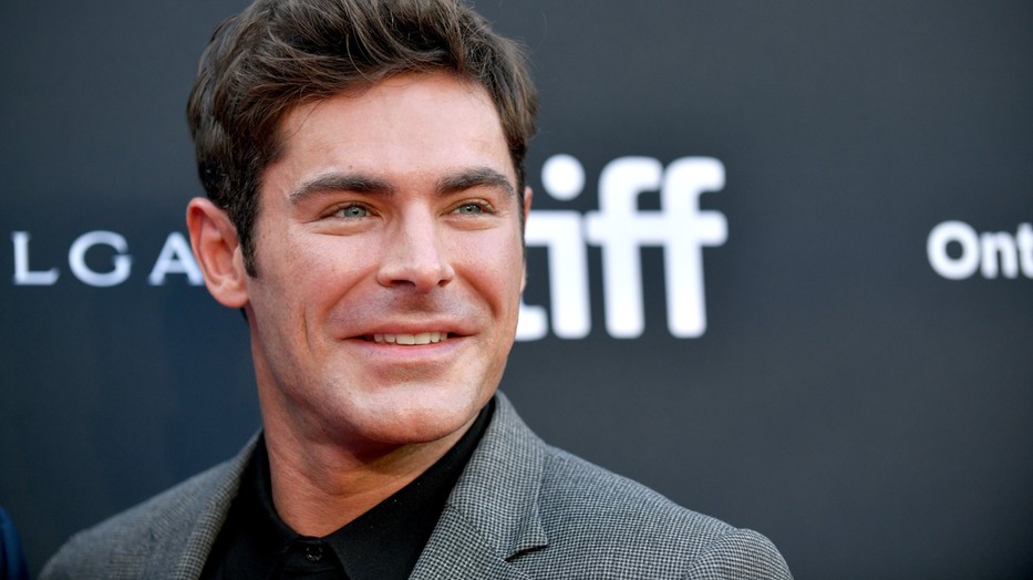 Zac Efron külseje egészen megváltozik az új filmjében | Fotó: Rodin Eckenroth