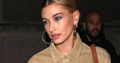 Hailey Bieber négy ultramenő szettel bizonyította, hogy egy igazi stíluskirálynő