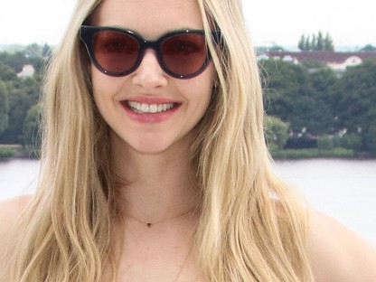Amanda Seyfried nadrágja egy csodálatos nyári alapdarab, amit már pár ezer forintért beszerezhetsz! 