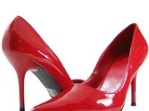 De mi is az a tűsarok?