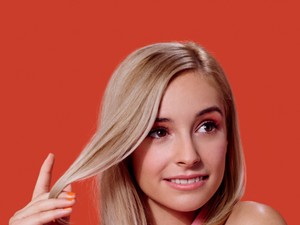 Magyar lány az AVON kampányában