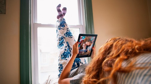 A Tiktokon tudják mi újság, de a digitális térben elveszettek a mai gyerekek