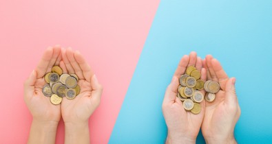 Miért érzem rosszul magam nőként, ha többet keresek a páromnál?