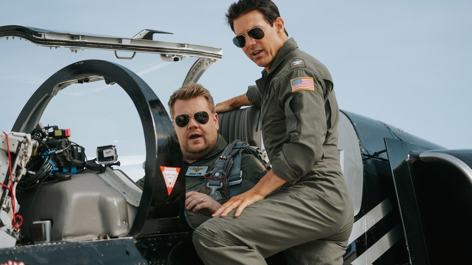 Tom Cruise elvitte egy körre a James Cordent a vadászgépén - és túlélte