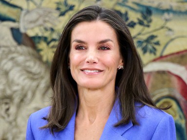 A lélegzetünk is eláll: Letícia spanyol királyné a párizsi olimpia sztárja, nem akármilyen ruhában tündököl