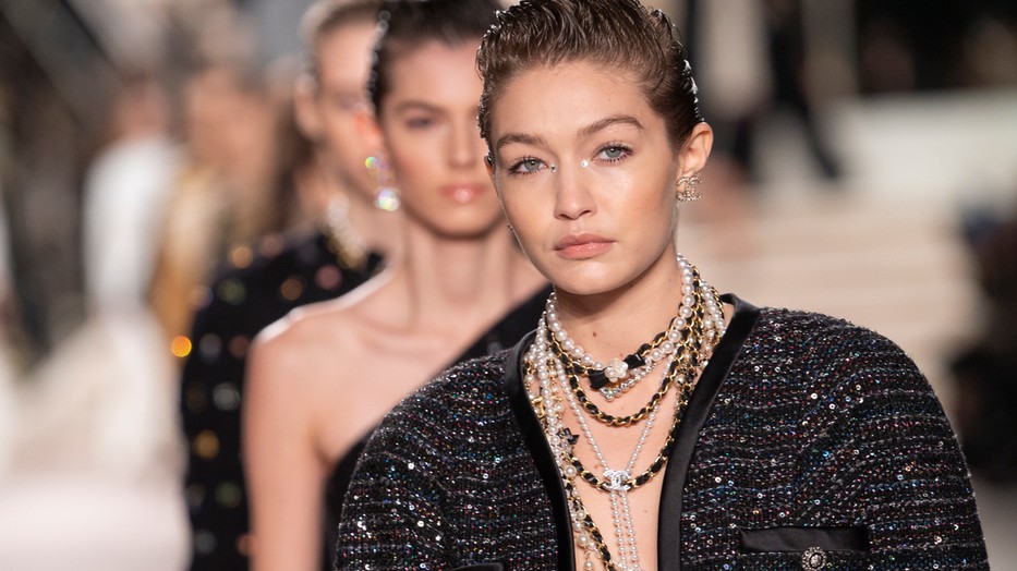 Ez lesz az 5 legnagyobb tavaszi divattrend 2022-ben, már most bővítheted velük a gardróbodat