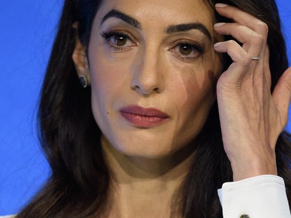 Jó ég, letartóztatták Amal Clooney nővérét