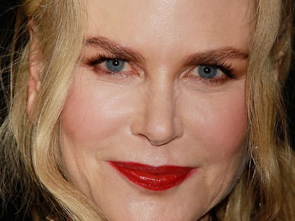 Nicole Kidman talpig aranyban is a leggyönyörűbb a vörös szőnyegen