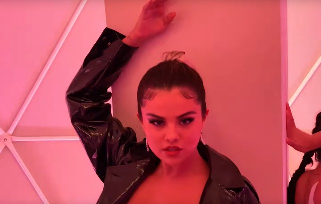 Selena Gomez új klipjében is megénekelte kacifántos szerelmi életét Justin Bieberrel