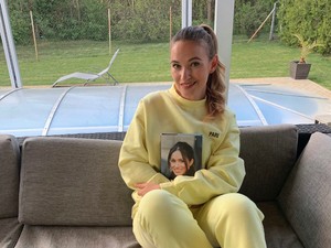 Te mit olvasol? Dombai Laura most ezt a könyvet választotta