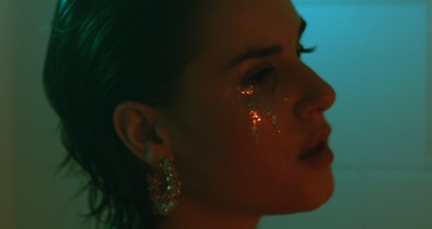 Mayer Fanni szókimondó érzelmes dallal és klippel örvendeztette meg rajongóit