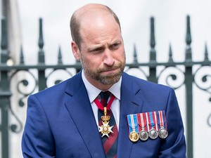 Eljött a nagy pillanat: Vilmos herceg új királyi címet kapott Károly királytól