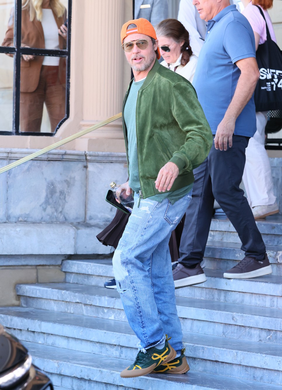 Brad Pitt akár egy évtizedet letagadhatna a korából