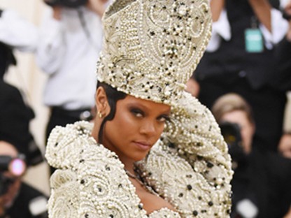 Rihanna, Lady Gaga, Meghan Markle - Íme 2018 legjobban öltözött női