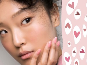 Mintha profi csinálta volna: ezeket a rózsaszín körmöket viszont te is könnyen elkészítheted Valentin-napra 