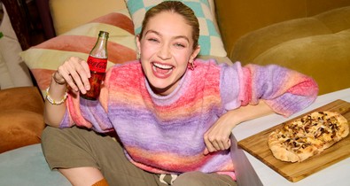 Gigi Hadid tésztapartira hívta a barátait, és meg is itatta őket