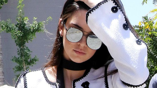 Wow! Kendall Jenner új frizurája nagyon menő!