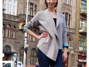 Különleges gyűrűk, saját tervezésű kabát