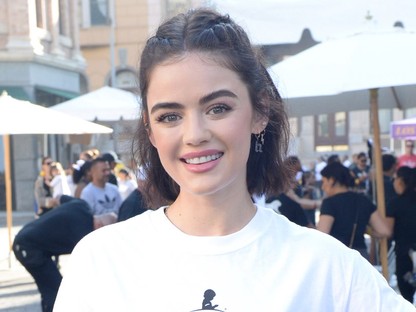 11 órán át tartott a sorozatsztár hajfestése, ilyen lett a végeredmény