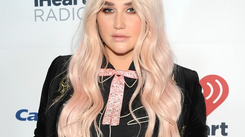 Azt hiszed láttál már igazán kövér macskát? Kesha cicája biztosan übereli!