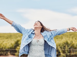 A hosszú élet titka: így veheted rá a szervezeted, hogy boldogsághormont termeljen