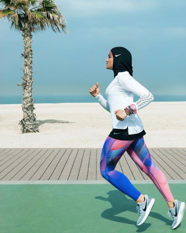 Nike hijab
