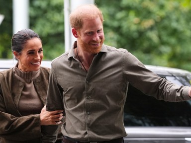 Meghan Markle és Harry herceg forró csókjába te is belepirulsz, intim pillanatban fotózták a párt