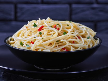 Íme egy 15 perc alatt elkészíthető fokhagymás tészta a lusta szakácsoknak!