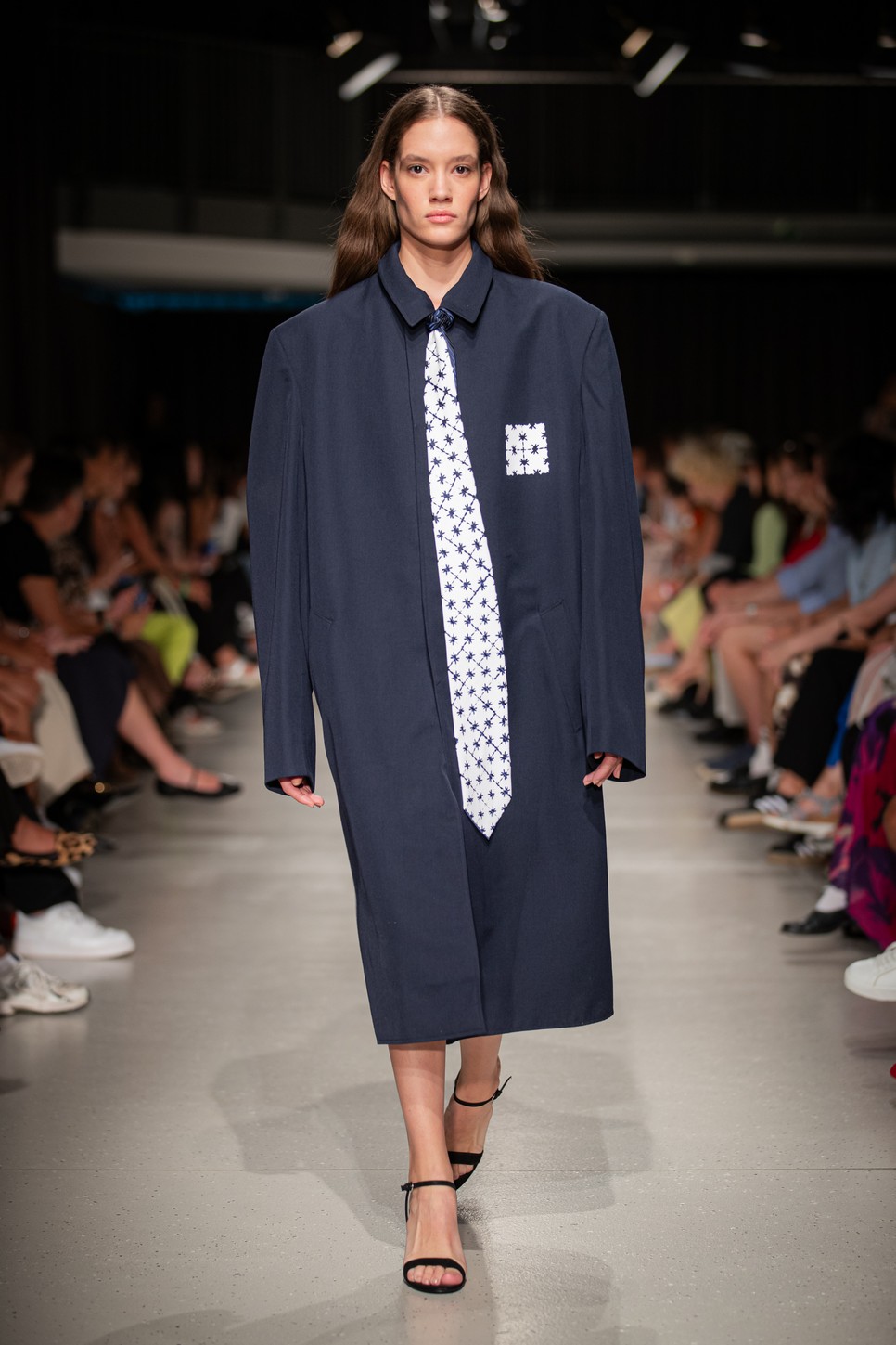 Marko Feher kollekció 2024 tavasz-nyár, a tervező Bosznia-Hercegovinából érkezett a BCEFW divathétre