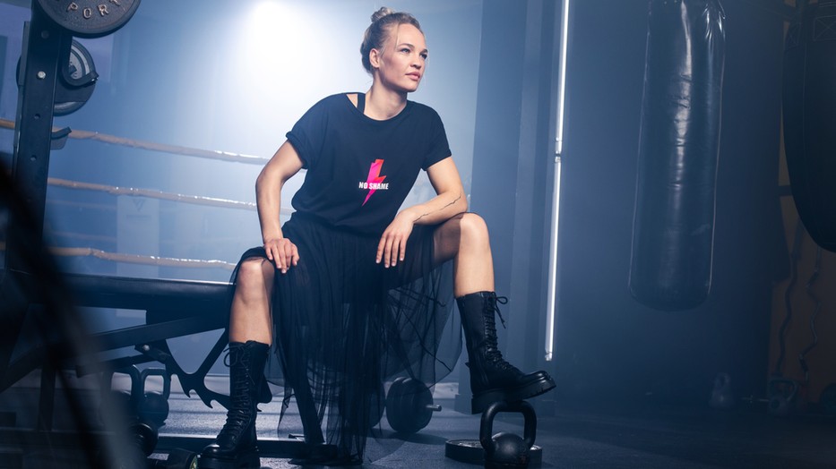 Az Answear erős nőket ünneplő kollekciója új értelmet nyert a háború tükrében