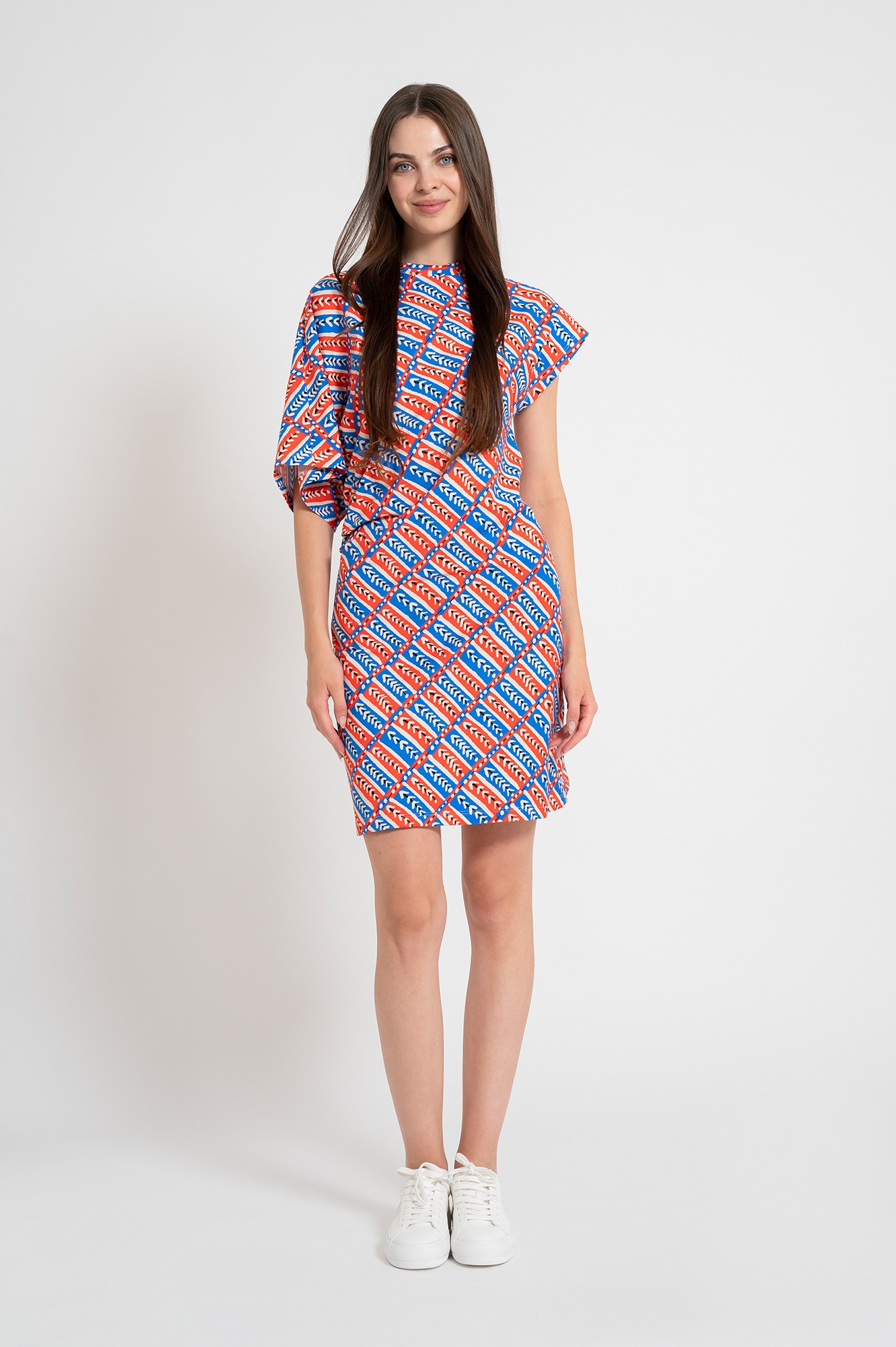 Eged Enikő illusztrációi – folklór motívumok kortárs újraértelmezésben, amelyek alapját adták a tomcsányi közös mintáinak fotó: Albert Alianna 