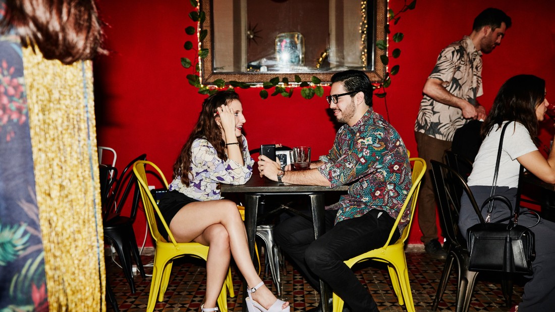 Neked is gondjaid vannak az ismerkedéssel? Nem vagy egyedül!